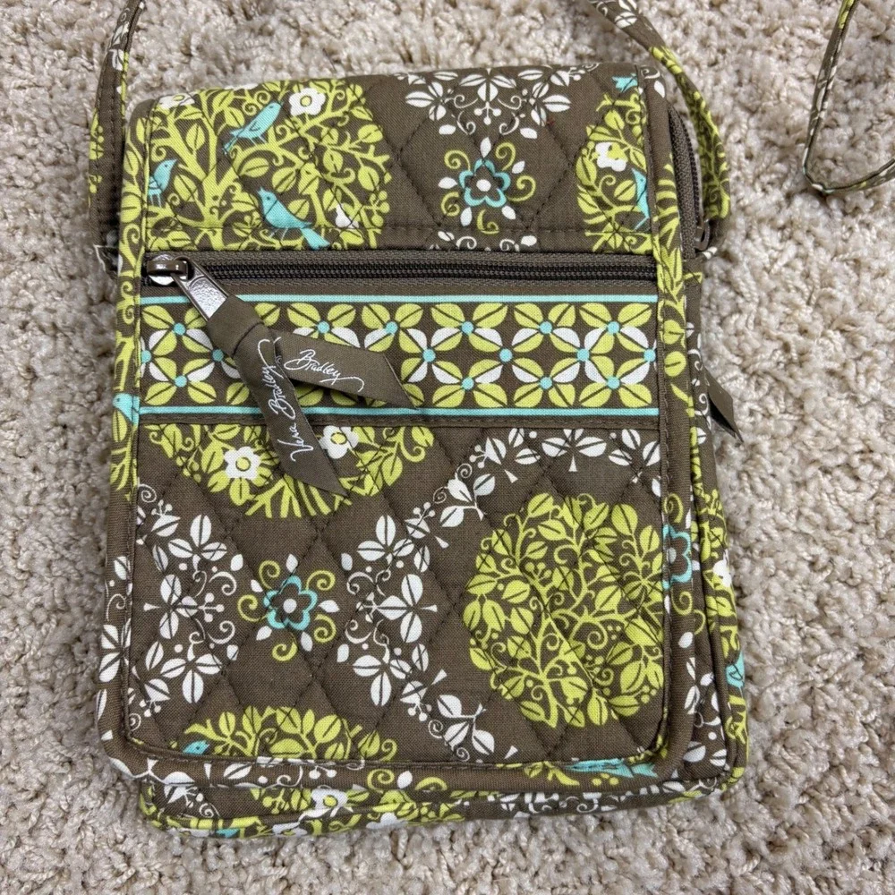 Vera Bradley Quilted Crossbody Bag Lime's Up Floral Bird‎ Pattern Small Purse